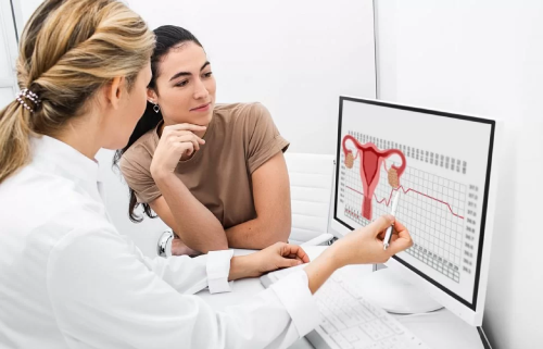 كيف يمكن تشخيص اضطرابات الدورة الشهرية وأسبابها